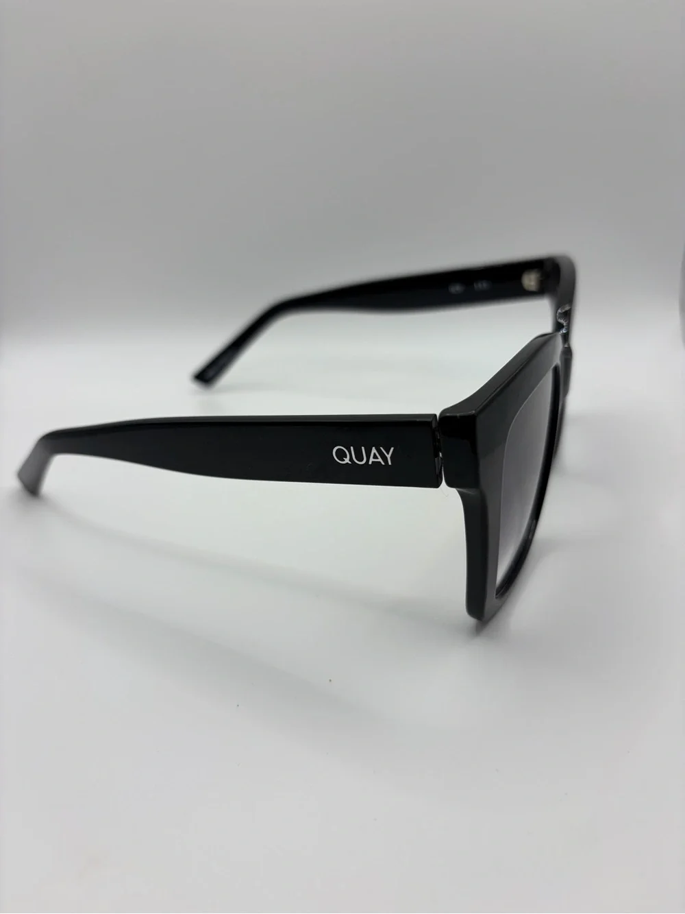 Quay Australia ICY 111 Black Gradient Rectangle Sunglasses UV400 *discontinued*